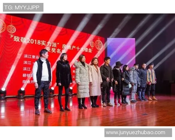 浙江卫视全新节目猜足球明星挑战赛引发热议精彩纷呈的互动体验等你来参与 浙江卫视全新节目猜足球明星挑战赛引发热议精彩纷呈的互动体验等你来参与