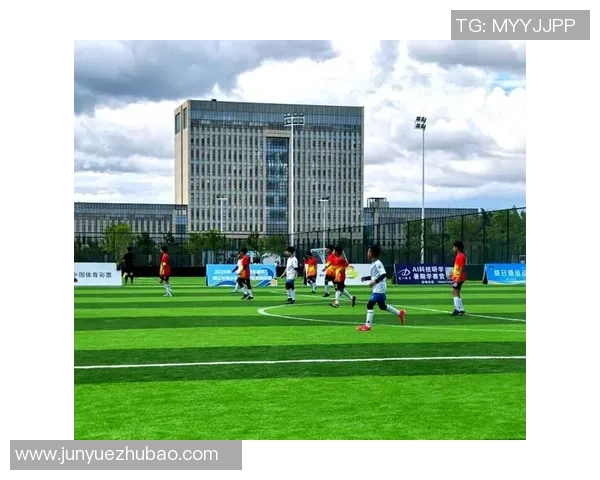 福州足球教师助力青少年成长培养未来足球明星的责任与使命